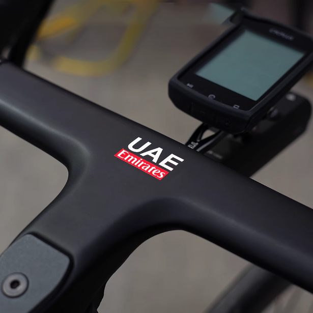 2x fietssticker voor de Vereni - Mountain Biking Uae recensie en prijs
